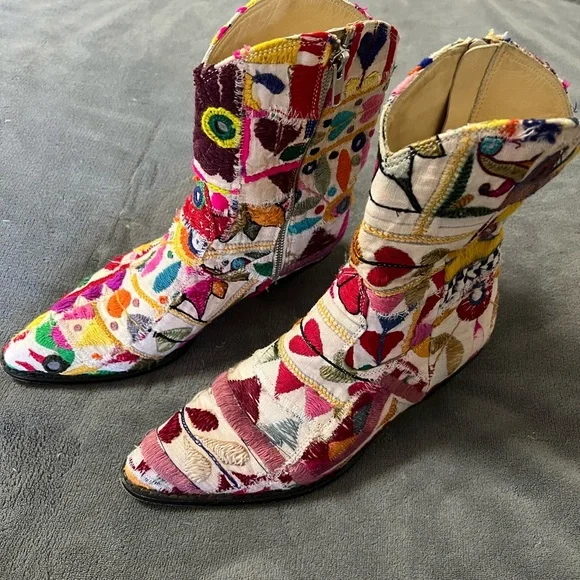 MomoDesign Multicolor Embroidered Ankle Boots - Picture 1 of 7